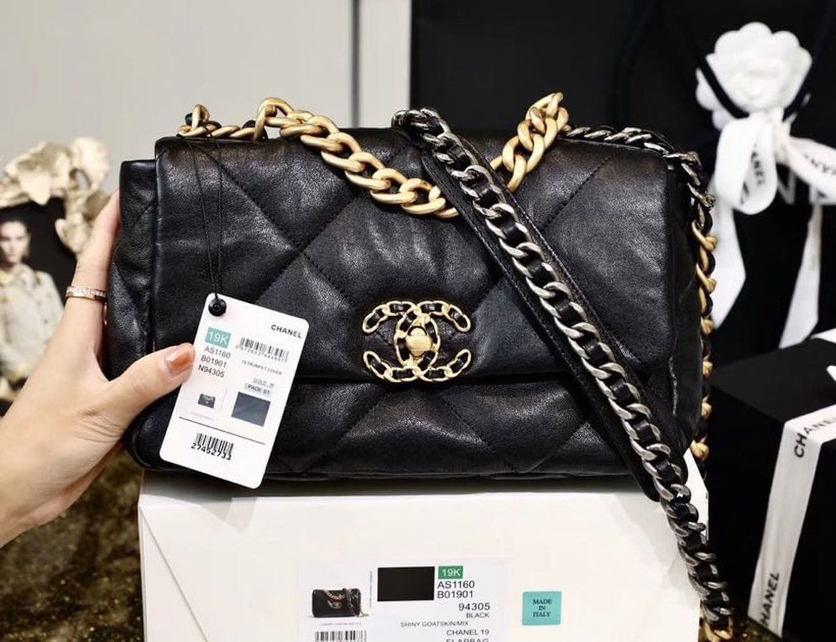 Chanel 19 Flap Bag 26cm Goatskin Leather Spring/Summer Act 1 Collection, Black - view 10