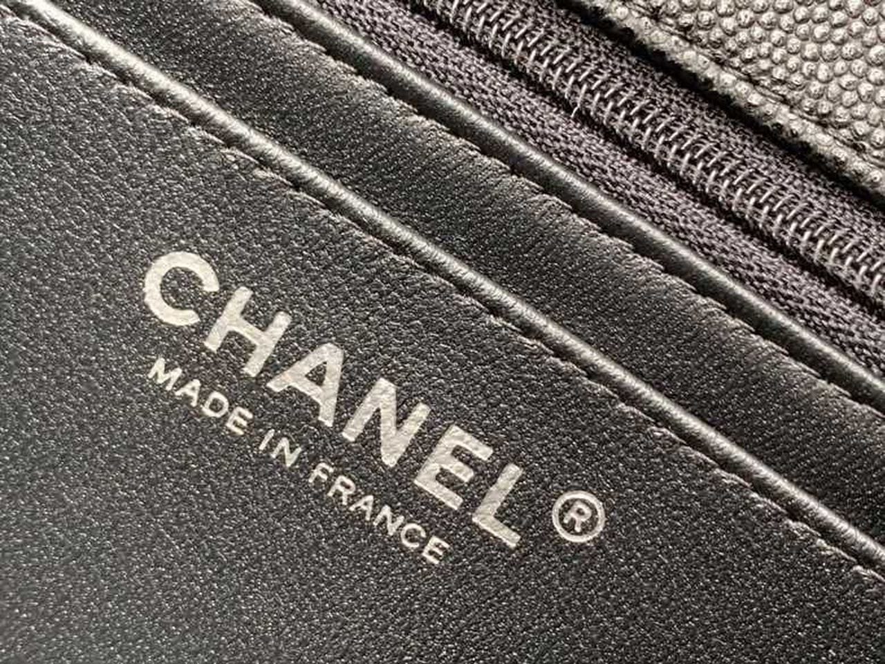Chanel Classic Flap Bag 20cm Silver Hardware Caviar Leather Spring/Summer Collection Black - view 10