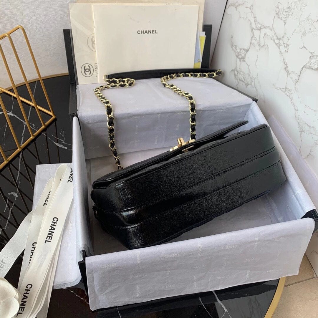 Chanel Classic Flapbag Gold Hardware 23cm Black - Handbag - view 9