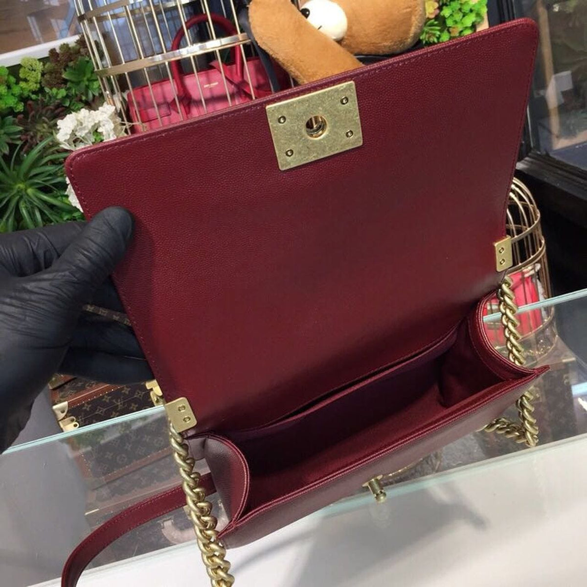 Chanel Chevron Boy Bag 25cm Caviar Leather Gold Hardware Spring/Summer Act 1 Collection Burgundy - view 15