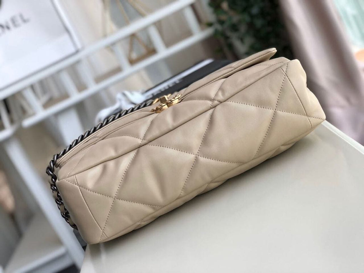 Chanel 19 Flap Bag 36cm Goatskin Leather Fall/Winter Act 1 Collection, Beige - view 4