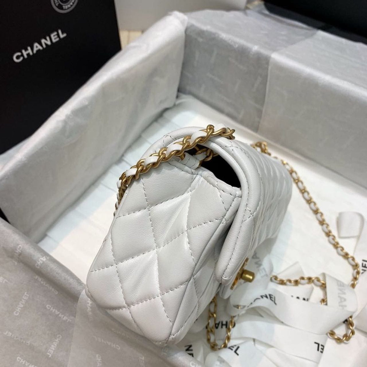 Chanel Classic Flap With Charm Chain With CC Details On Strap Bag 20cm Gold Hardware Lambskin Leather Spring/Summer