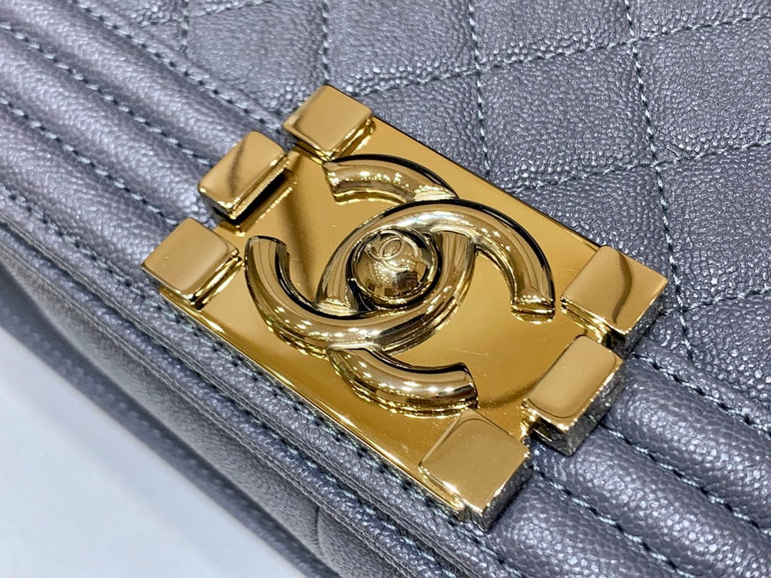 Chanel Classic Flapbag Gold Hardware 25cm - Handbag - view 7
