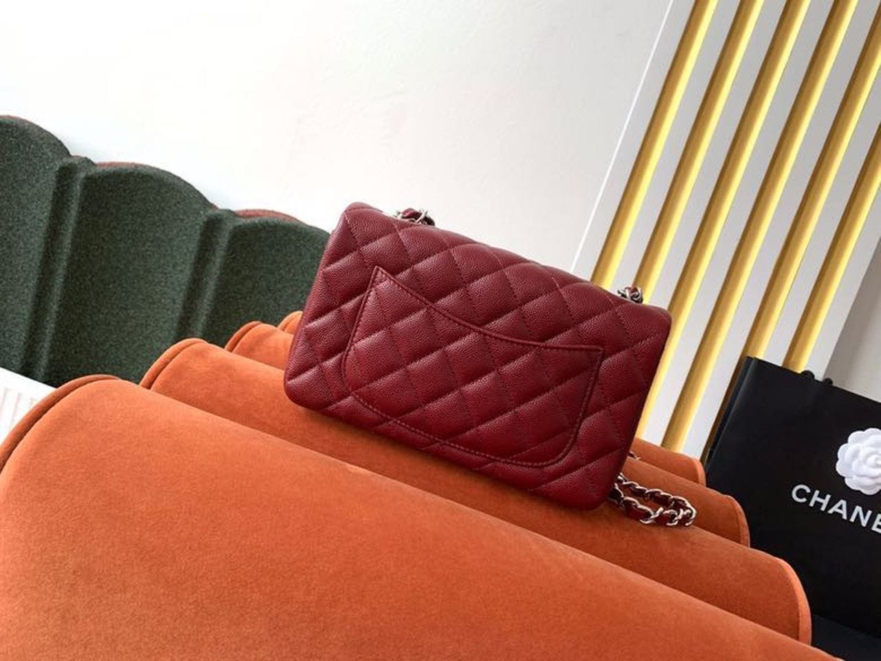Chanel Classic Flap Bag 20cm Silver Hardware Caviar Leather Spring/Summer Collection Burgundy - view 3