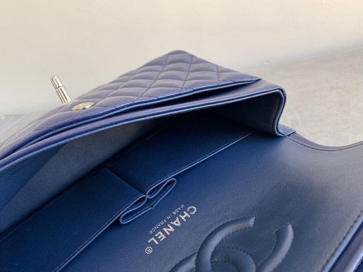 Chanel Classic Flap Bag Silver Hardware Lambskin Leather Spring/Summer Collection Navy Blue - view 4