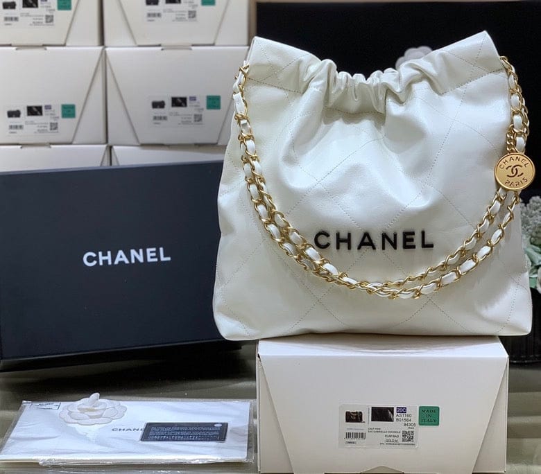 Chanel 22 Large Handbag 37cm White - view 6